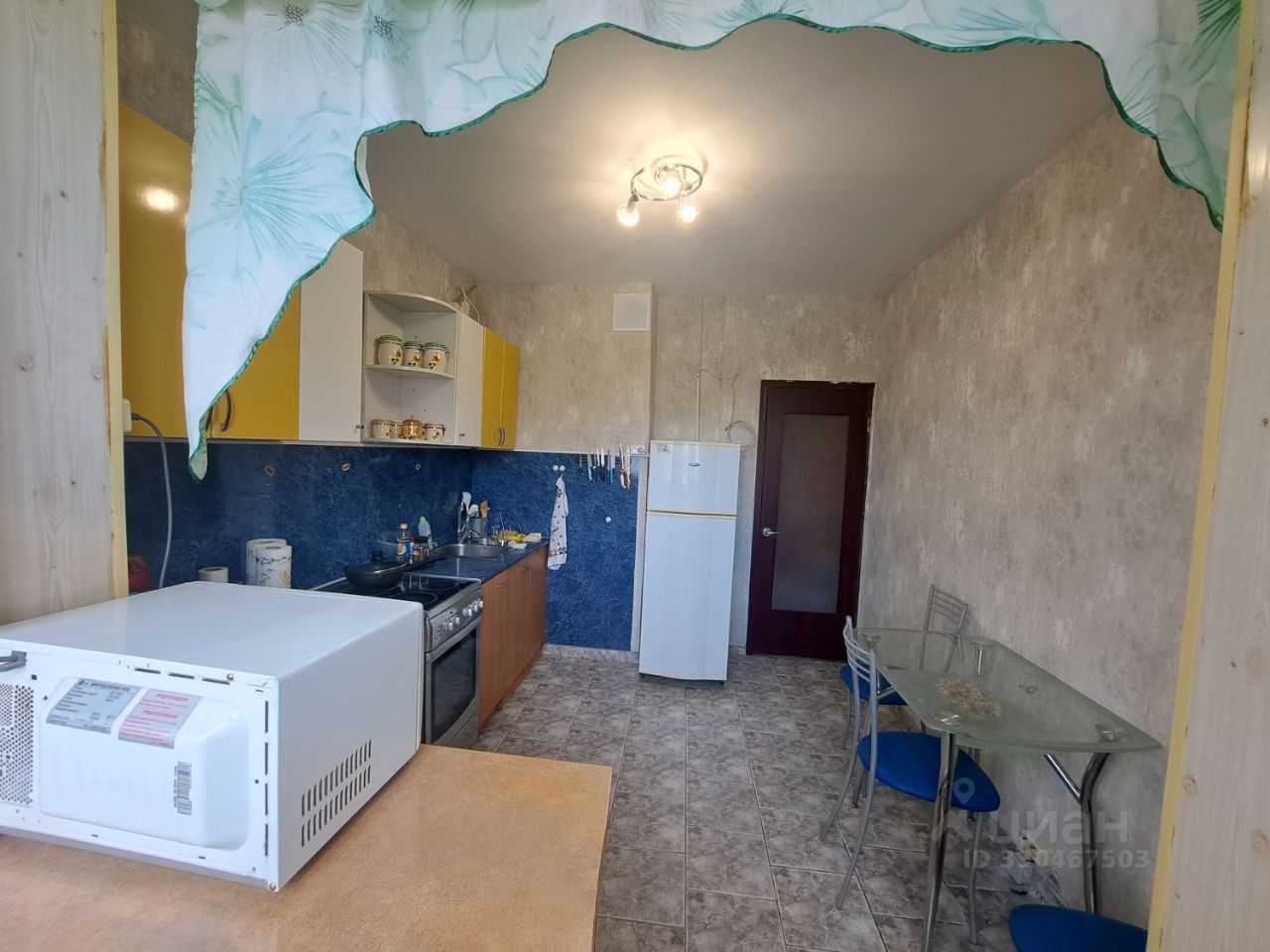 4-комнатная квартира, 75 м² — фотография 2