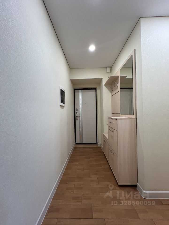 2-комнатная квартира, 37,1 м² — фотография 2
