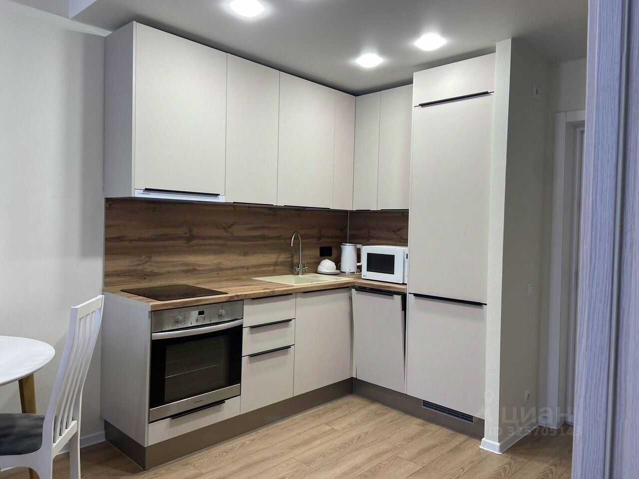 2-комнатная квартира, 42 м² — фотография 3