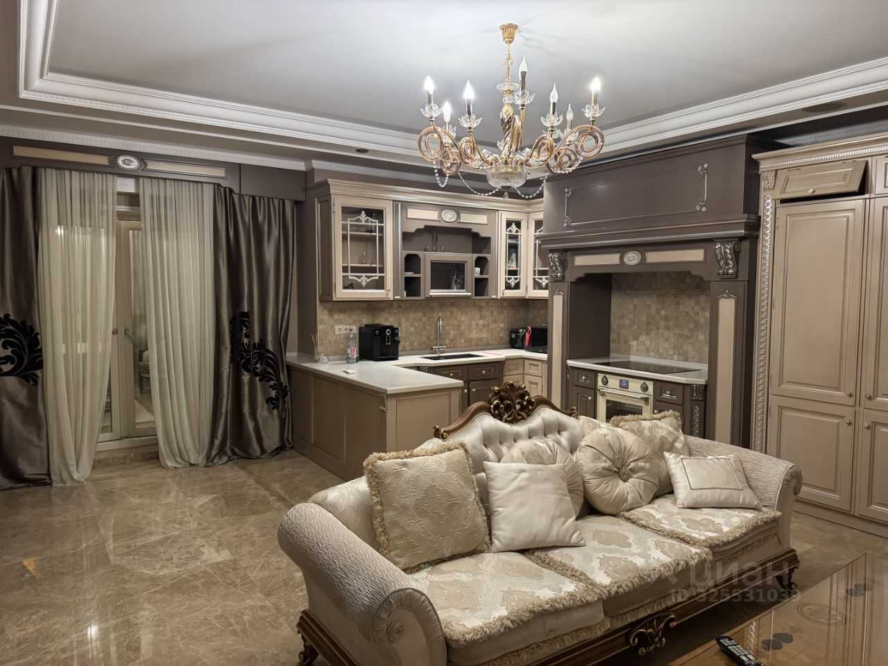 4-комнатная квартира, 165 м²