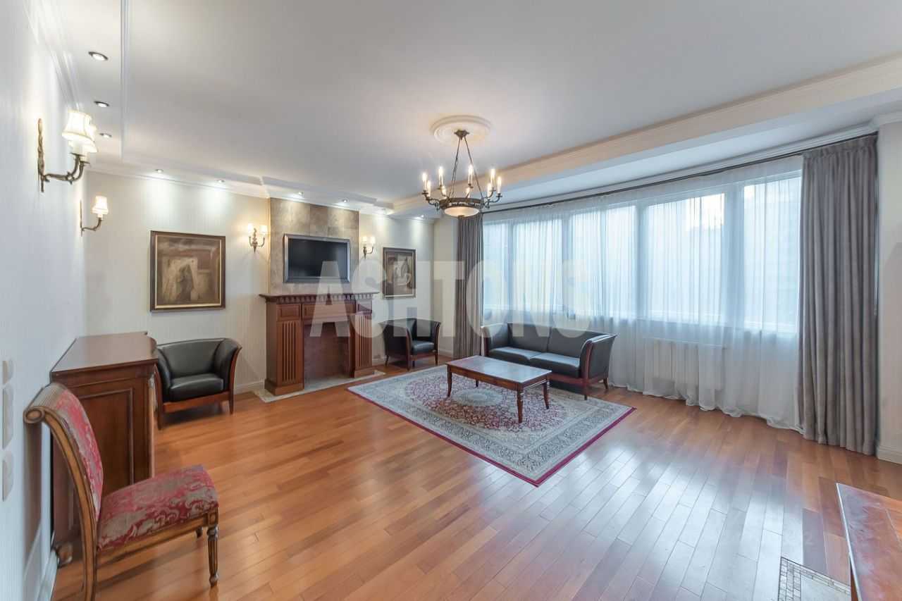 3-комнатная квартира, 144 м² — фотография 2