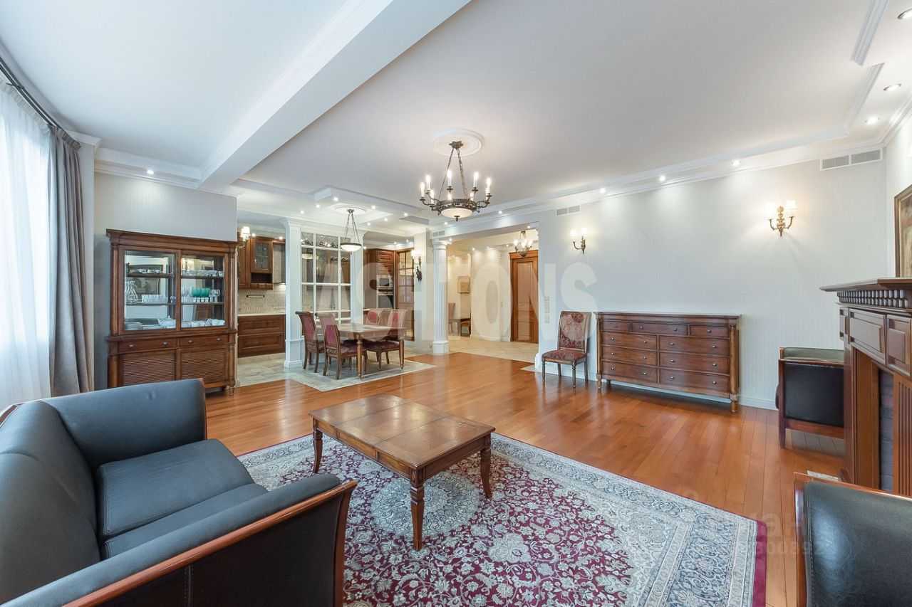 3-комнатная квартира, 144 м²