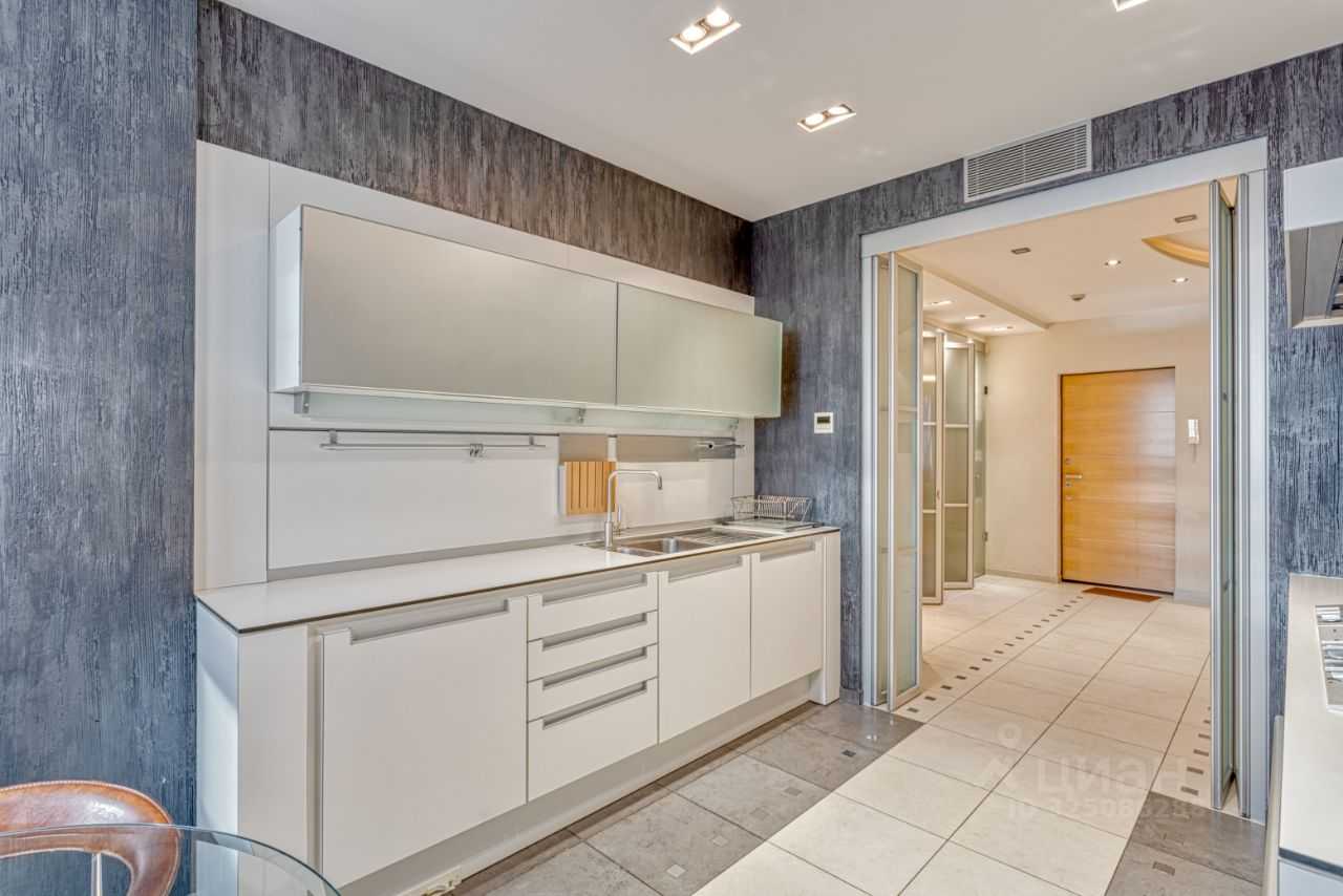 3-комнатная квартира, 126 м² — фотография 3