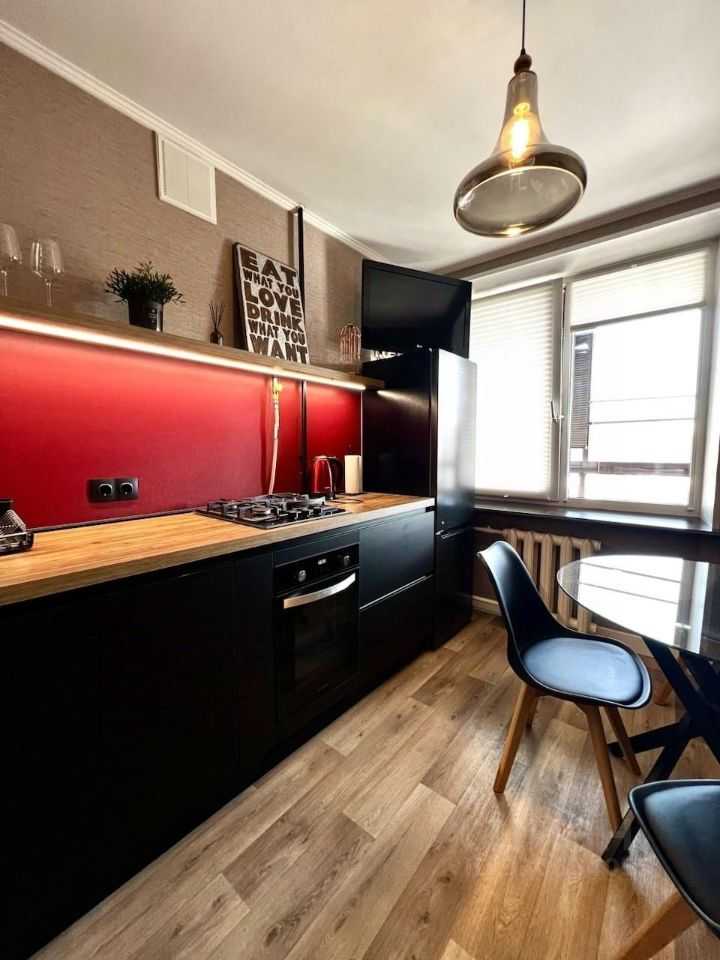 1-комнатная квартира, 42 м²