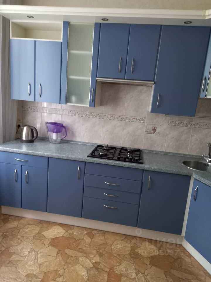 2-комнатная квартира, 72 м² — фотография 2