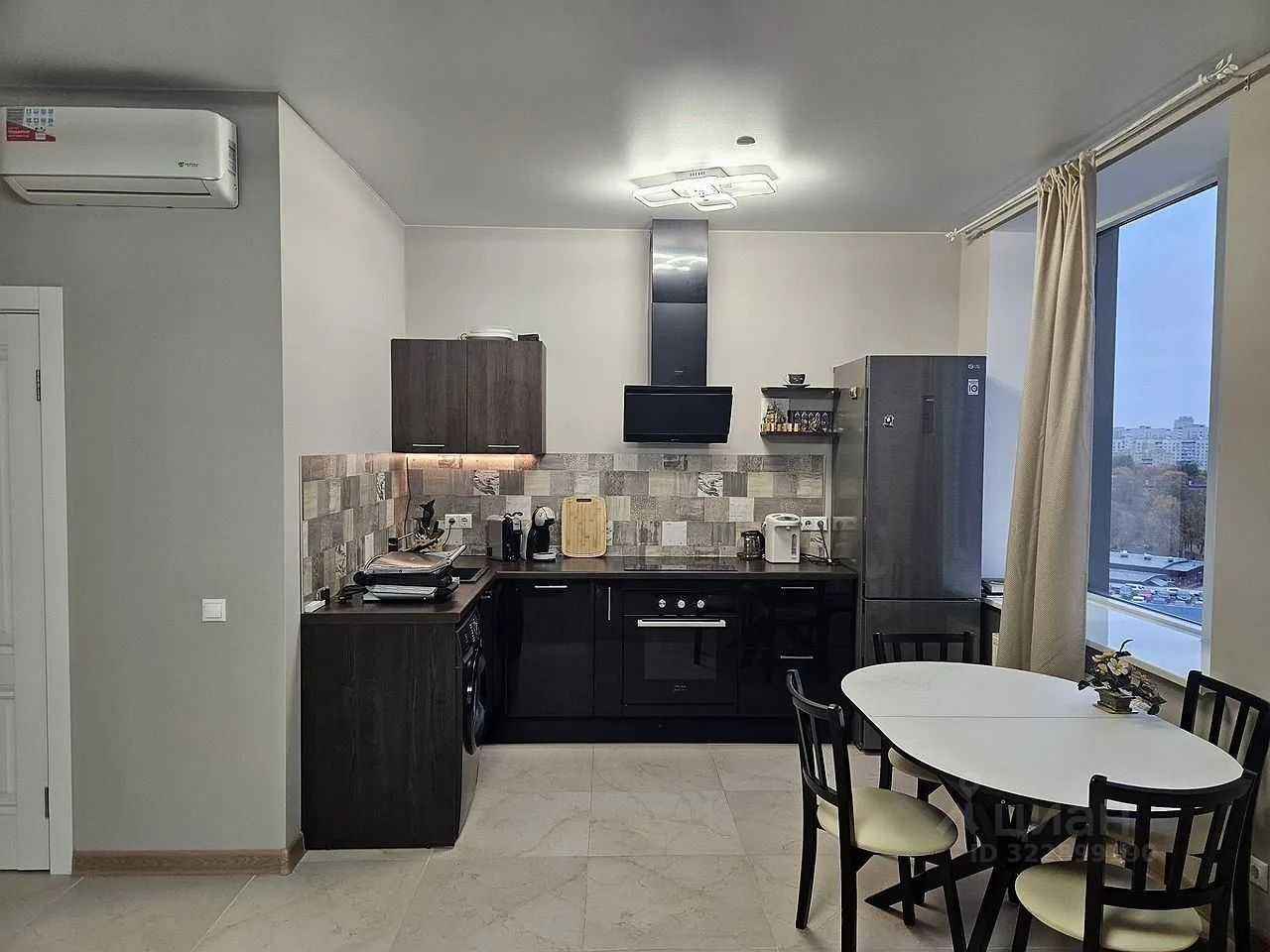 2-комнатная квартира, 55 м² — фотография 2