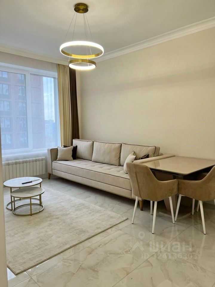 2-комнатная квартира, 70 м² — фотография 3
