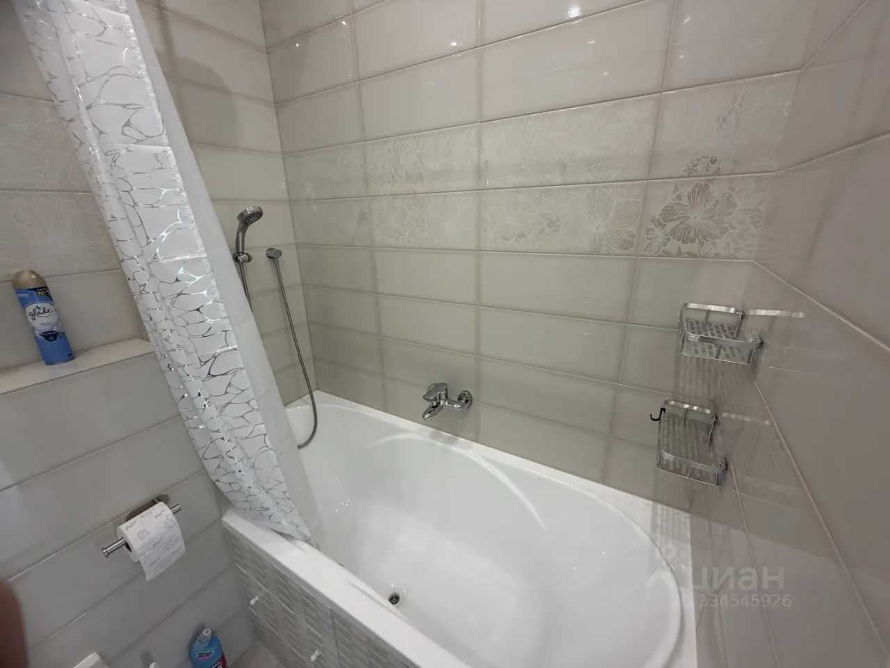 2-комнатная квартира, 60,6 м² — фотография 3