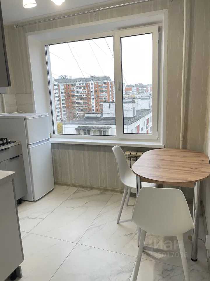 2-комнатная квартира, 56 м² — фотография 3