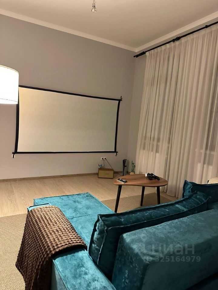 4-комнатная квартира, 135 м² — фотография 2