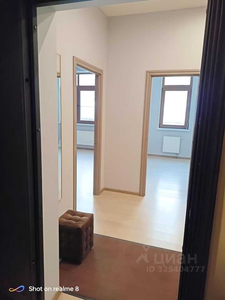 4-комнатная квартира, 135 м² — фотография 3