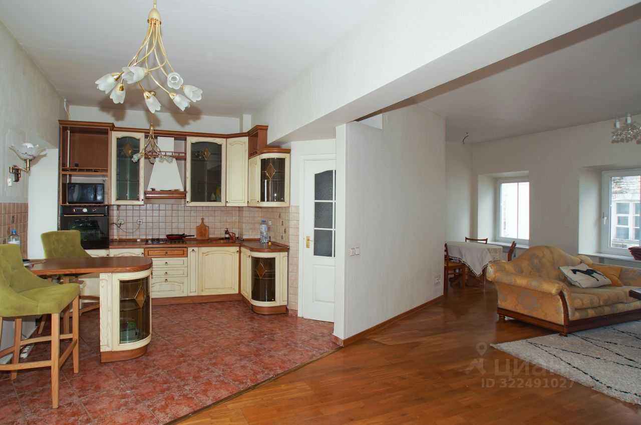4-комнатная квартира, 100 м²