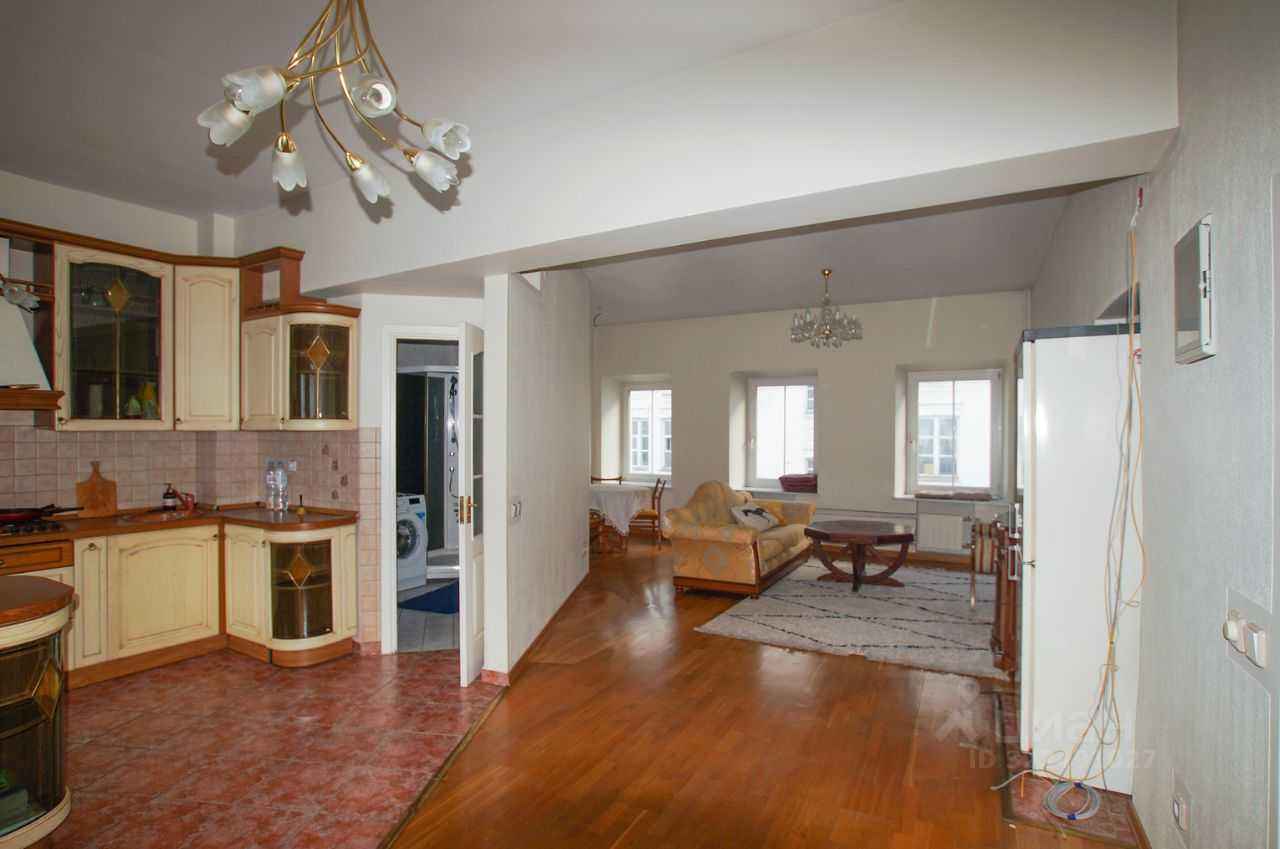 4-комнатная квартира, 100 м² — фотография 2
