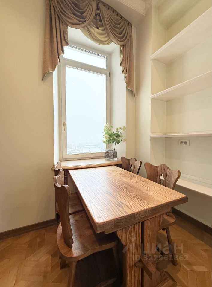 1-комнатная квартира, 66 м² — фотография 3