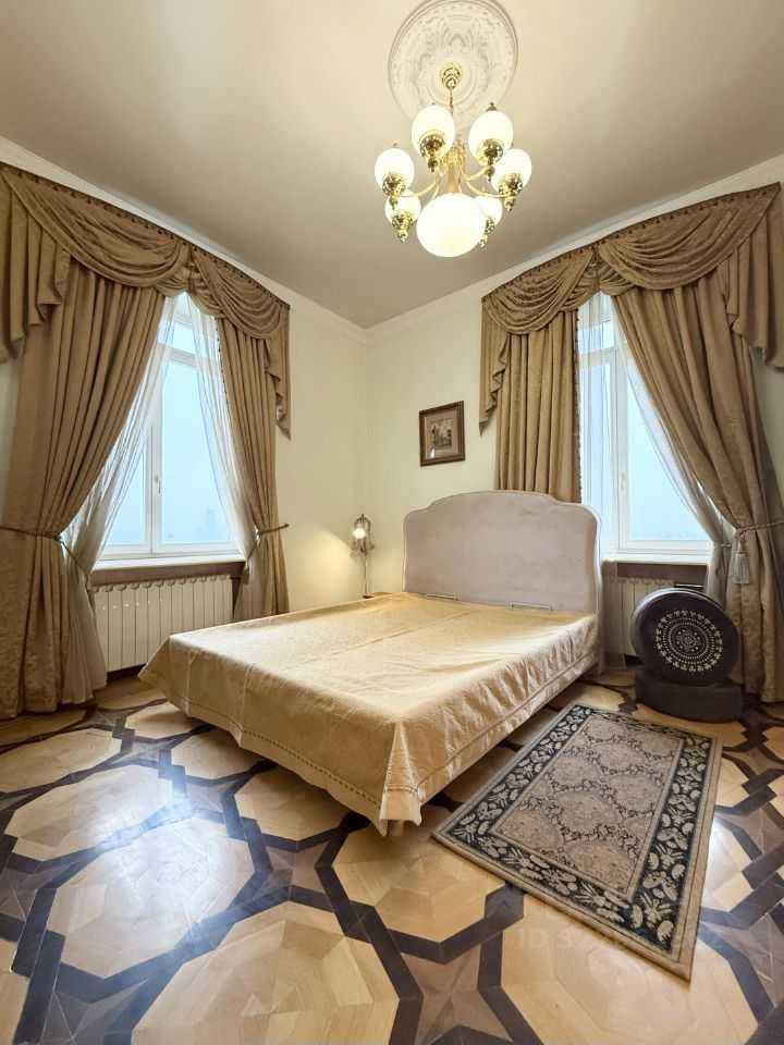 1-комнатная квартира, 66 м²