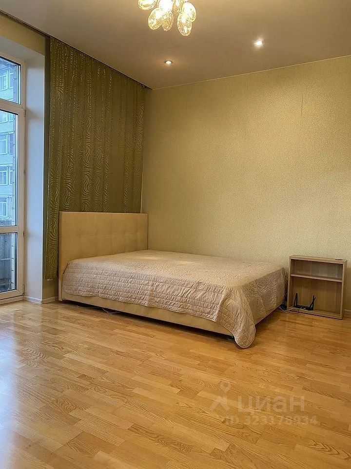 2-комнатная квартира, 70 м² — фотография 3