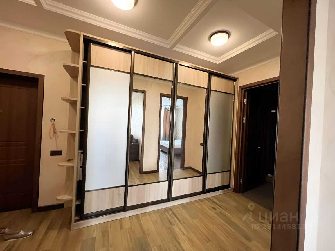 1-комнатная квартира, 55 м² — фотография 3
