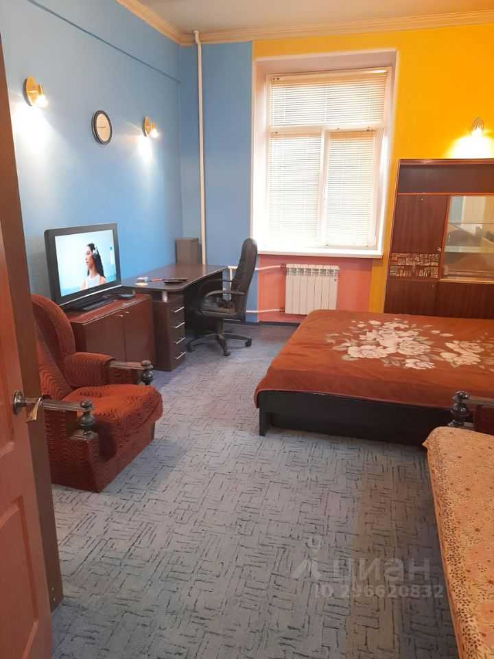 2-комнатная квартира, 57 м² — фотография 2