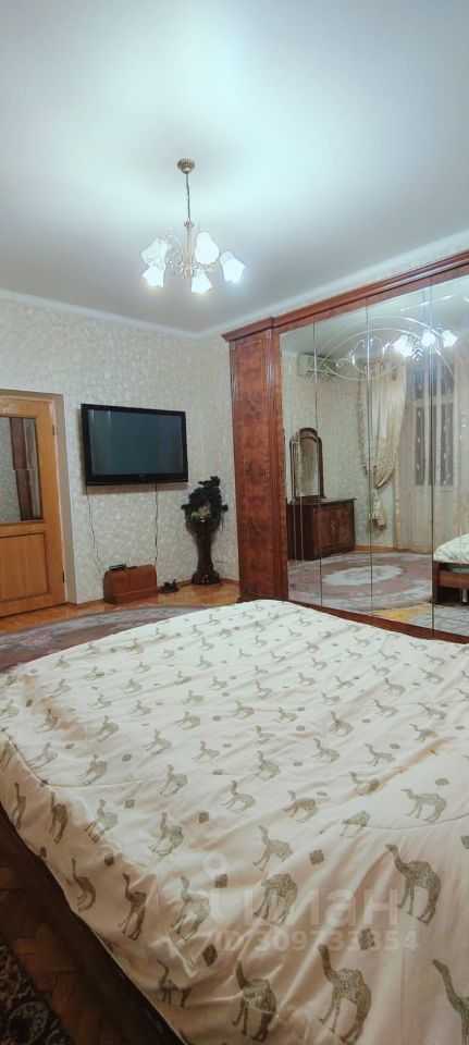 2-комнатная квартира, 68 м² — фотография 3