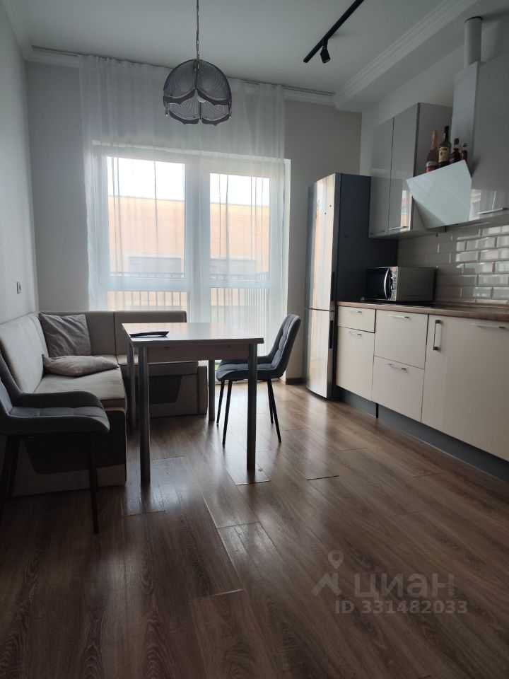2-комнатная квартира, 67,5 м² — фотография 3