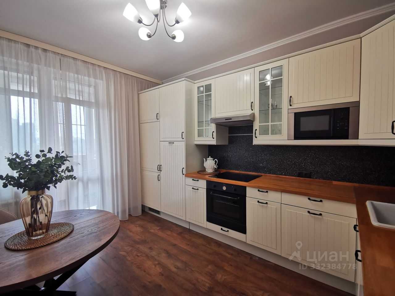 1-комнатная квартира, 46 м² — фотография 2