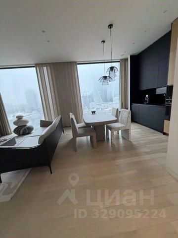 2-комнатная квартира, 69,8 м² — фотография 3
