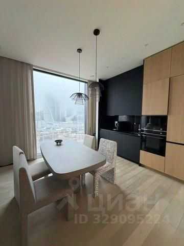 2-комнатная квартира, 69,8 м² — фотография 2