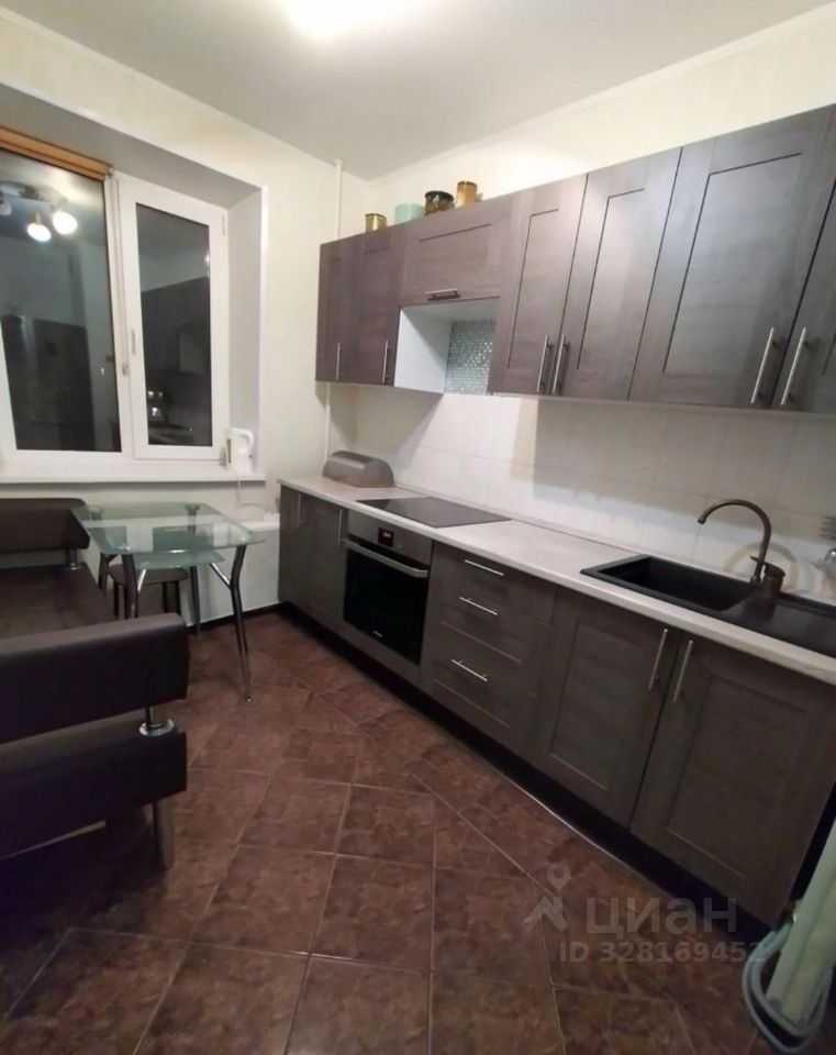 2-комнатная квартира, 55 м² — фотография 3