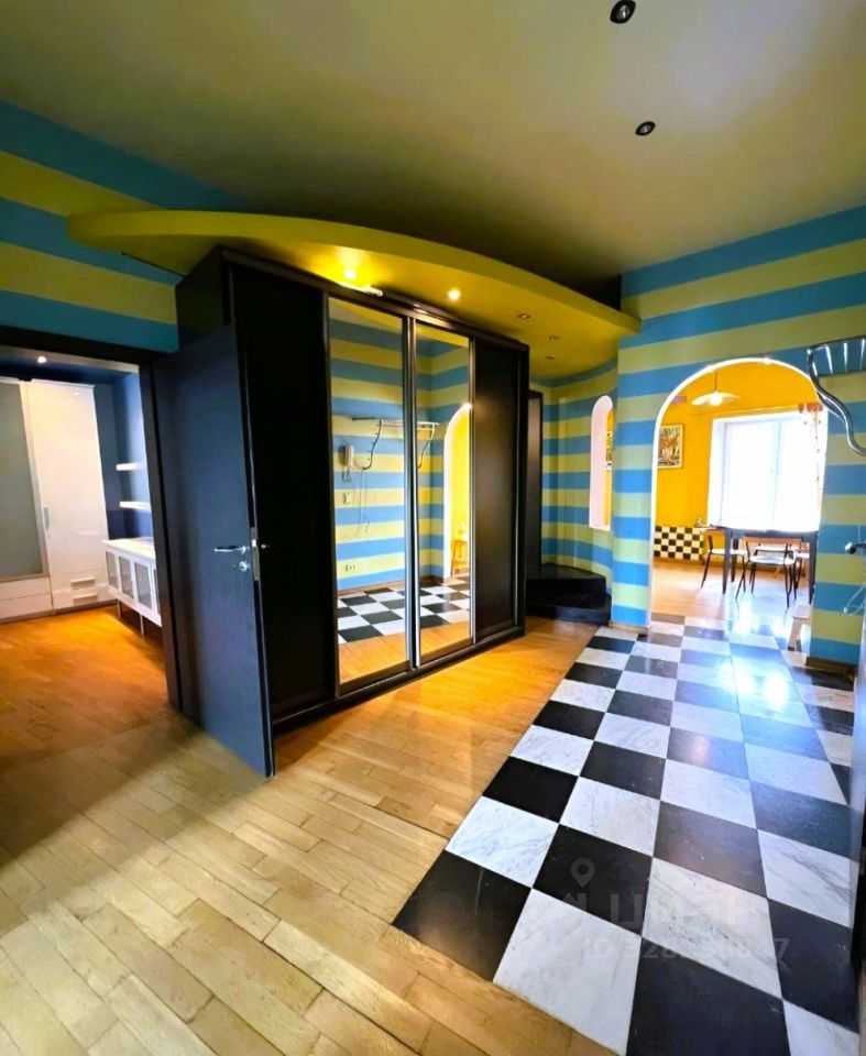 4-комнатная квартира, 90 м²