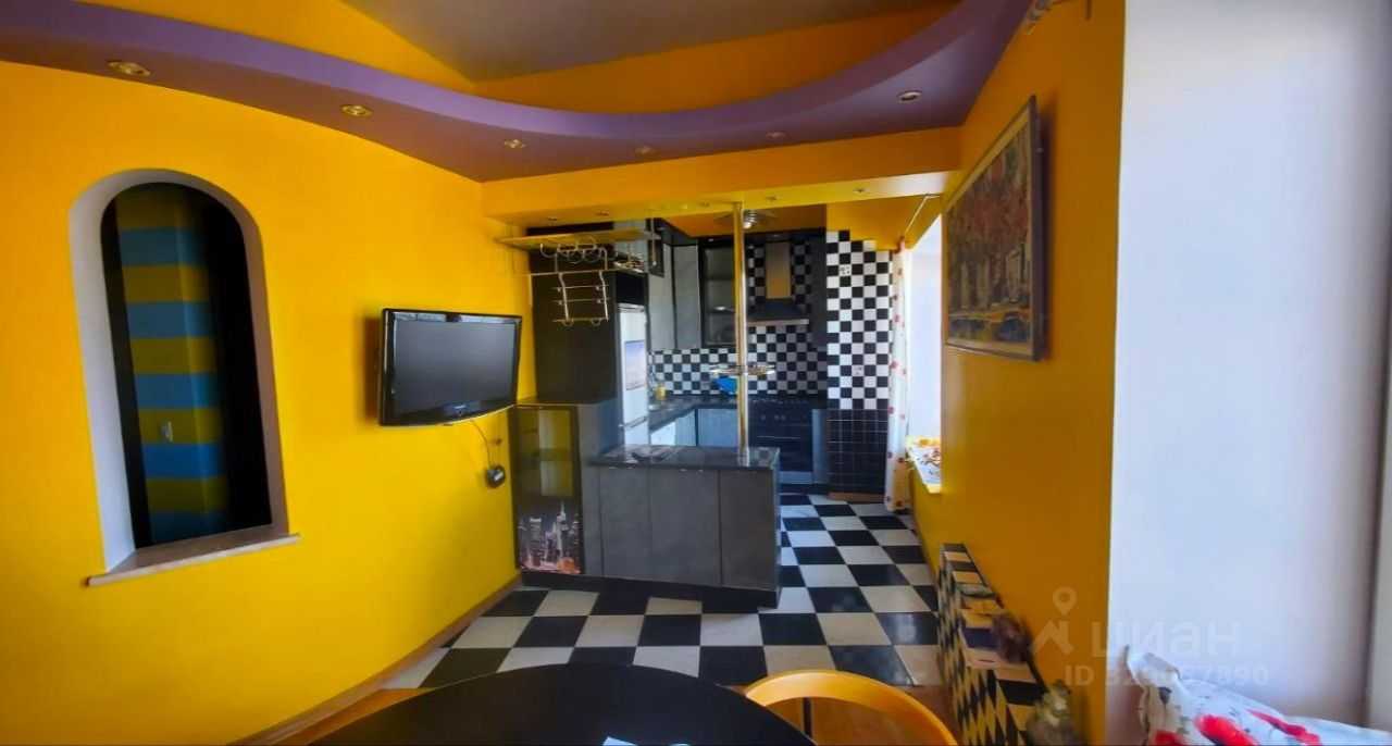 4-комнатная квартира, 90 м² — фотография 3