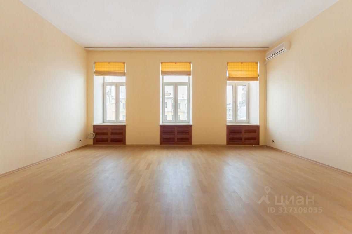 5-комнатная квартира, 200 м² — фотография 3