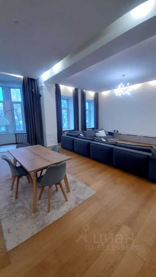 5-комнатная квартира, 212 м² — фотография 3