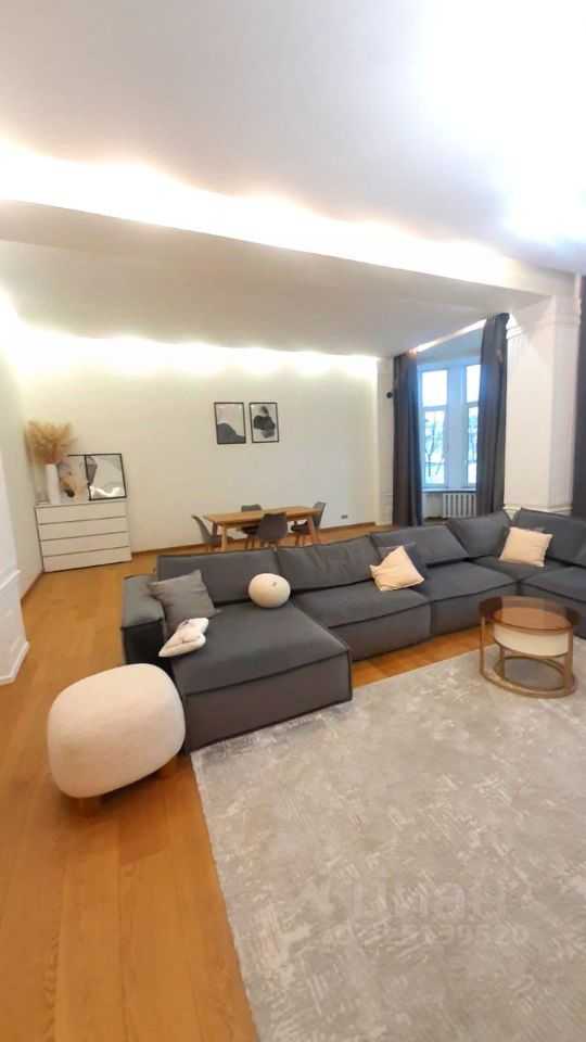 5-комнатная квартира, 212 м² — фотография 2