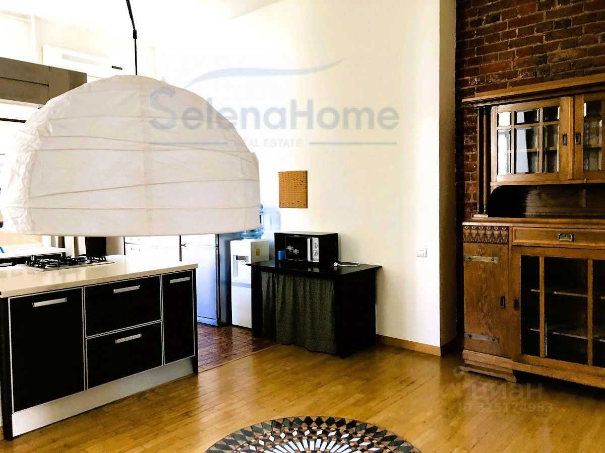 5-комнатная квартира, 212,4 м² — фотография 2