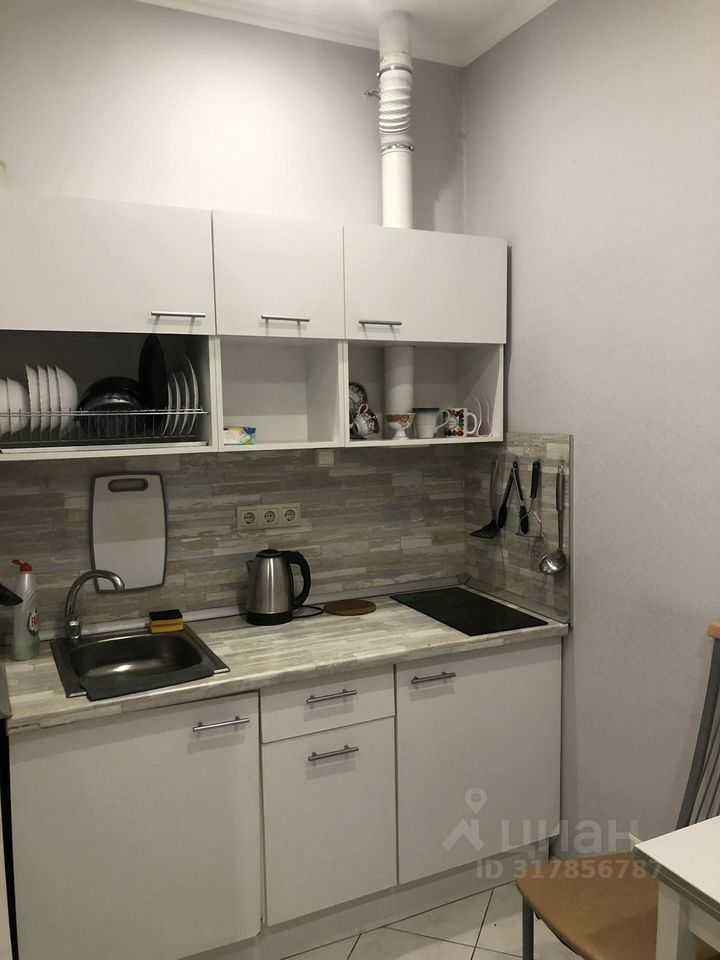 2-комнатная квартира, 42 м² — фотография 2