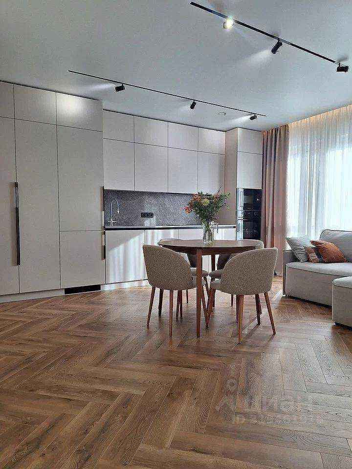 3-комнатная квартира, 65 м² — фотография 2