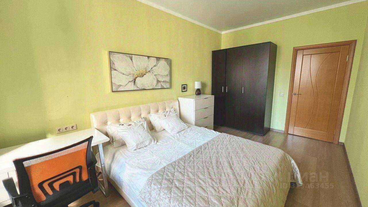 2-комнатная квартира, 55 м² — фотография 2