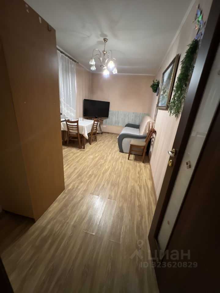 2-комнатная квартира, 56 м² — фотография 3