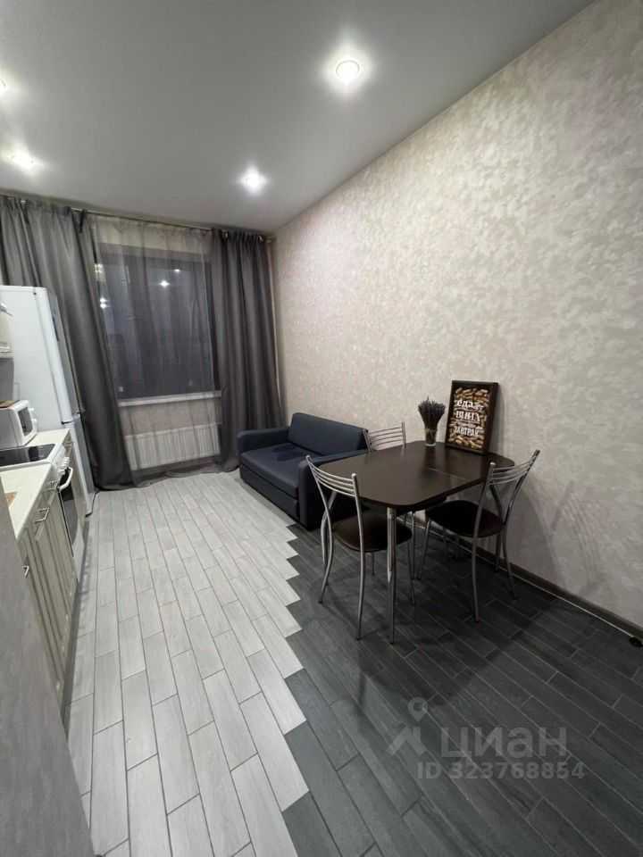 1-комнатная квартира, 42 м² — фотография 2