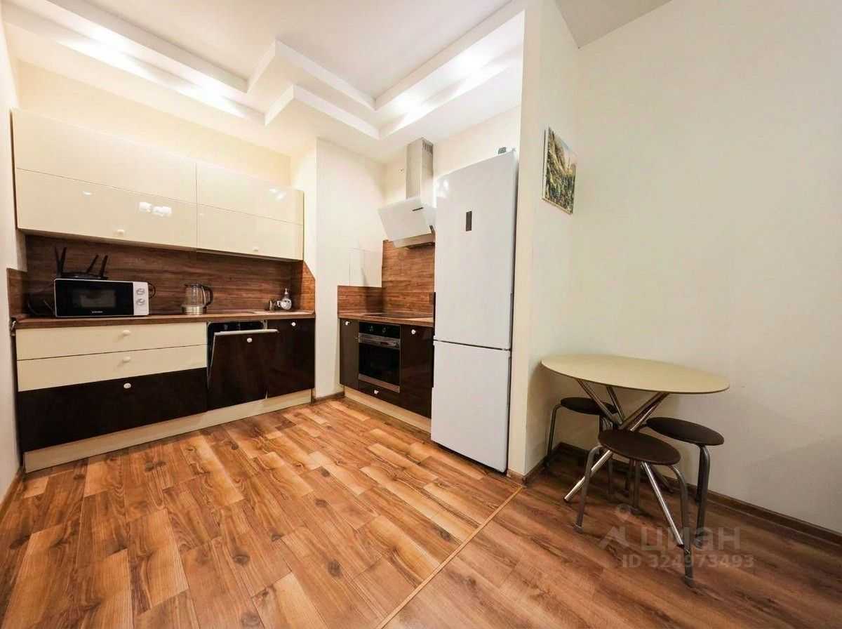 2-комнатная квартира, 43 м² — фотография 2