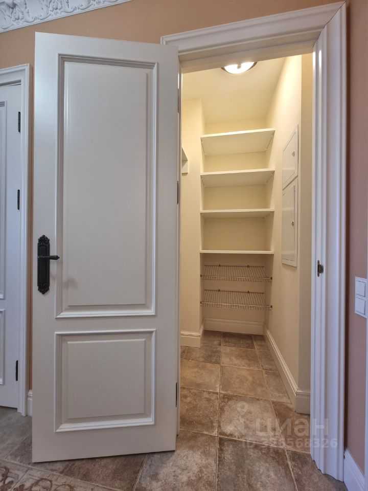 1-комнатная квартира, 55 м² — фотография 2