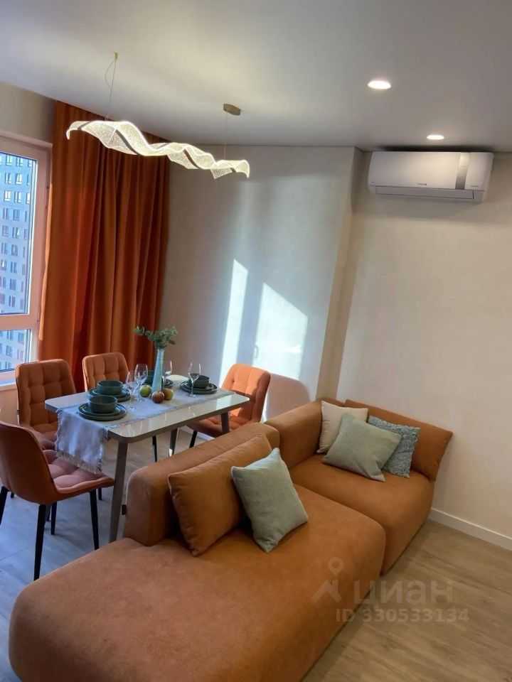2-комнатная квартира, 58,3 м² — фотография 2