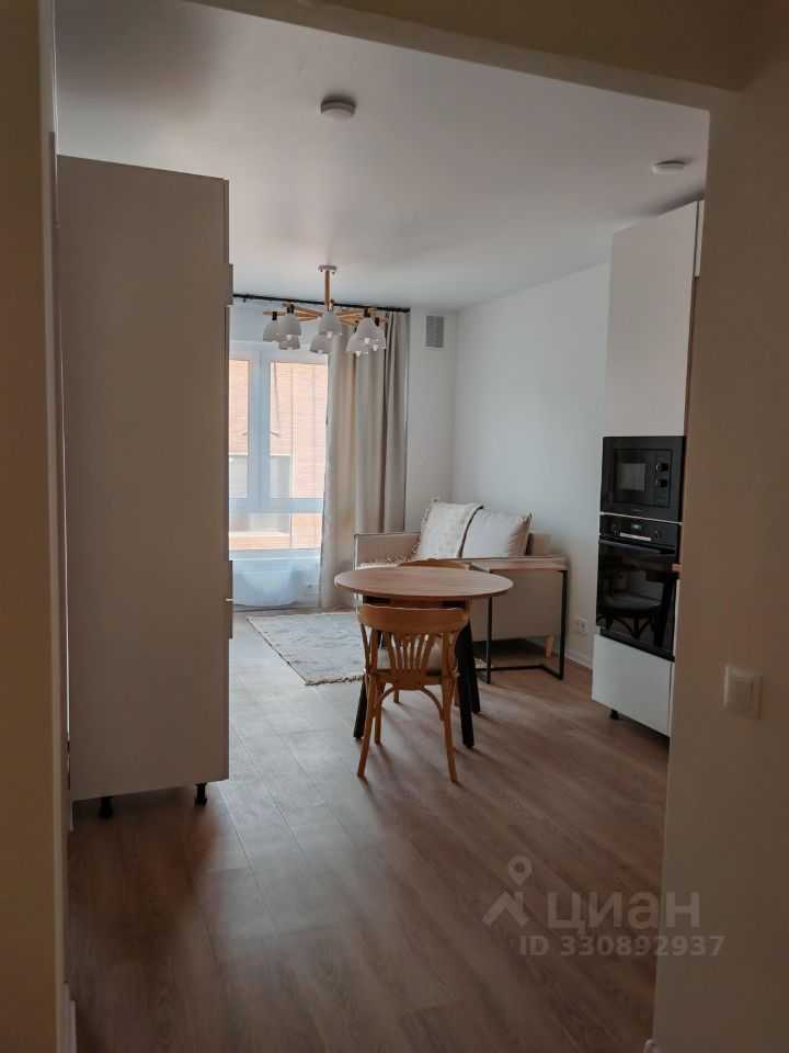 1-комнатная квартира, 42 м² — фотография 3