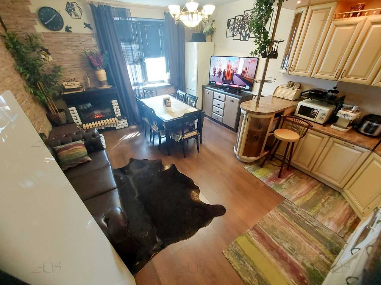4-комнатная квартира, 97,3 м² — фотография 2