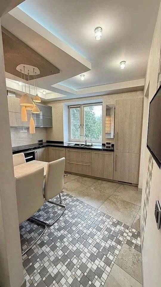 2-комнатная квартира, 70 м² — фотография 2