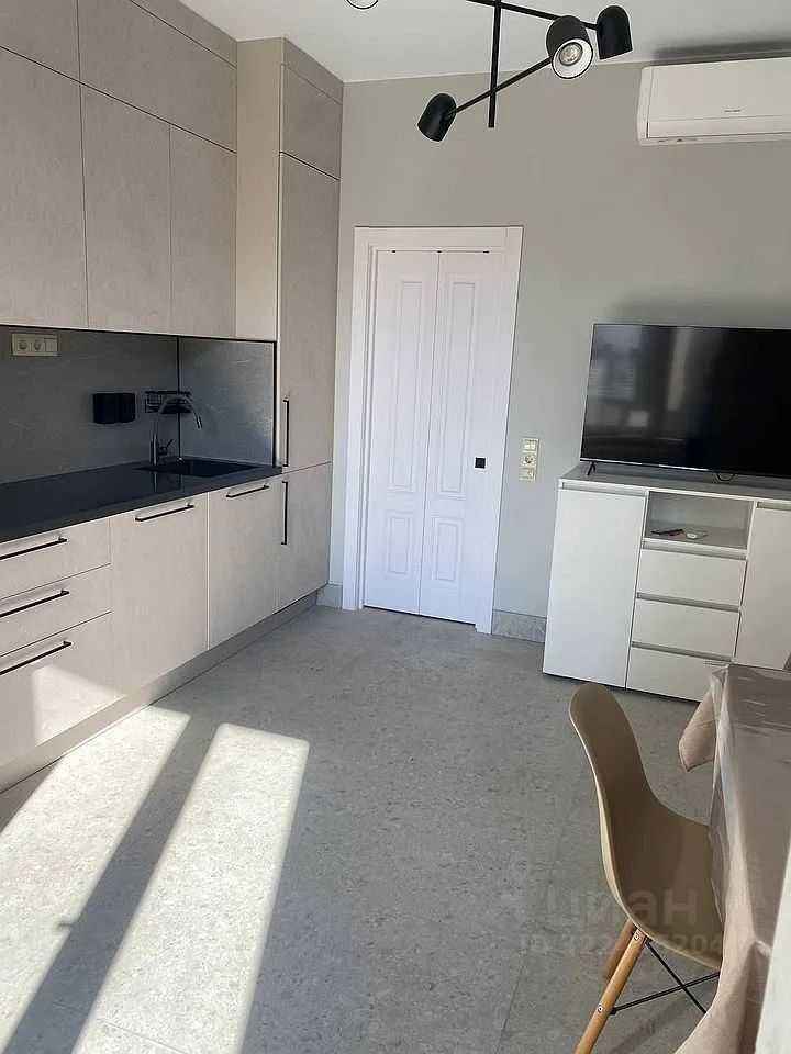2-комнатная квартира, 60 м² — фотография 2