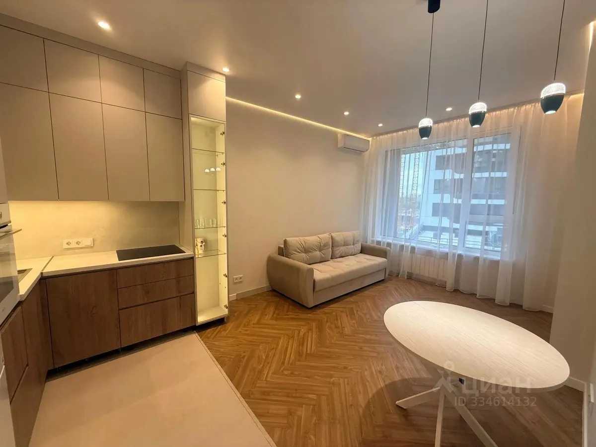 2-комнатная квартира, 42,4 м² — фотография 2