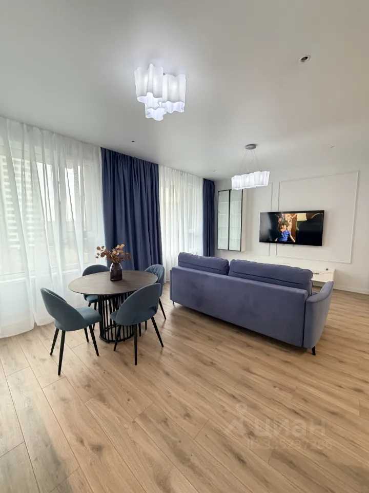 2-комнатная квартира, 64 м² — фотография 2