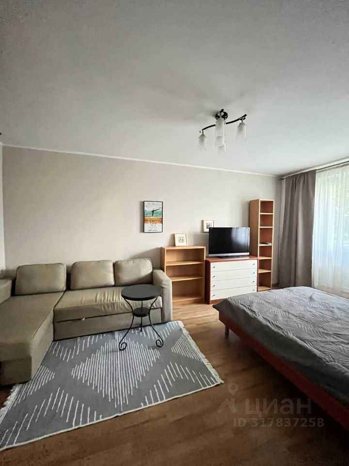 1-комнатная квартира, 37 м² — фотография 2