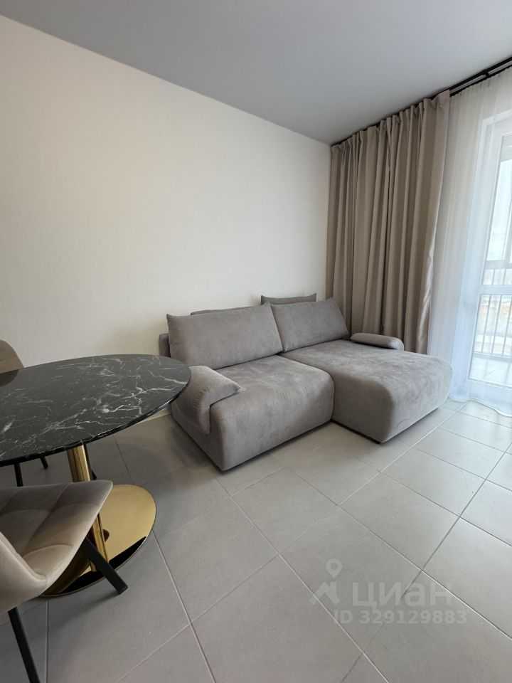 1-комнатная квартира, 38,8 м² — фотография 2
